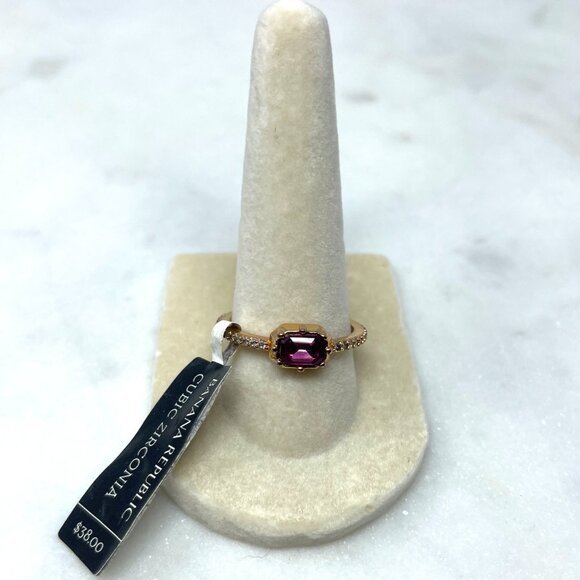 Banana Republic NWT Cubic Zirconia Purple Gemstone Faux Diamond Ring, Size 8 - Picture 4 of 6